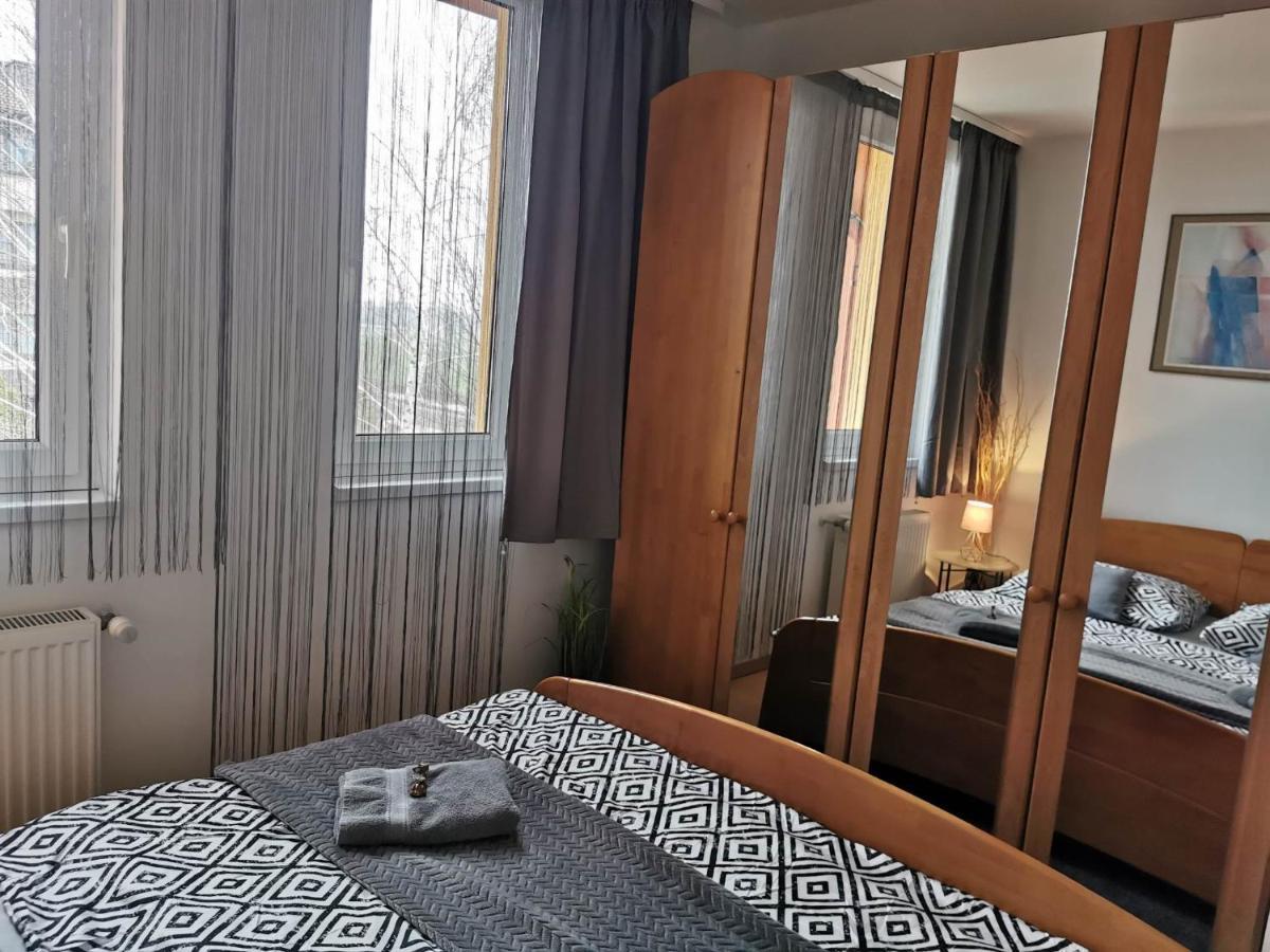 Europa 20 Apartman Buk Exterior foto